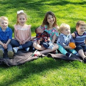 Meet your Posher, Kay